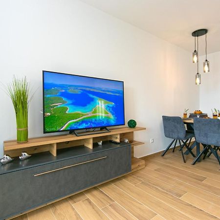 Apartment Vidra Brela Zewnętrze zdjęcie