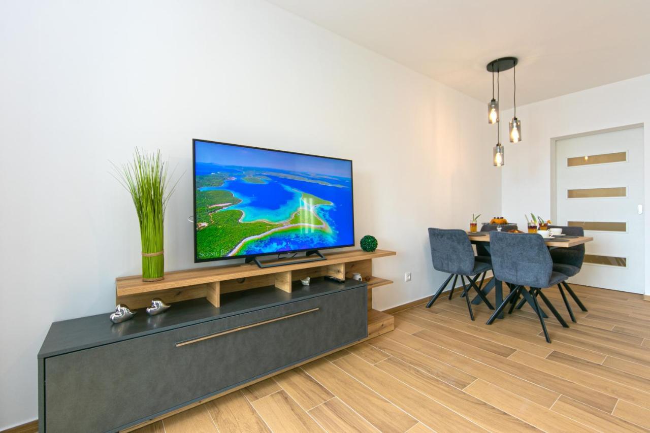 Apartment Vidra Brela Zewnętrze zdjęcie