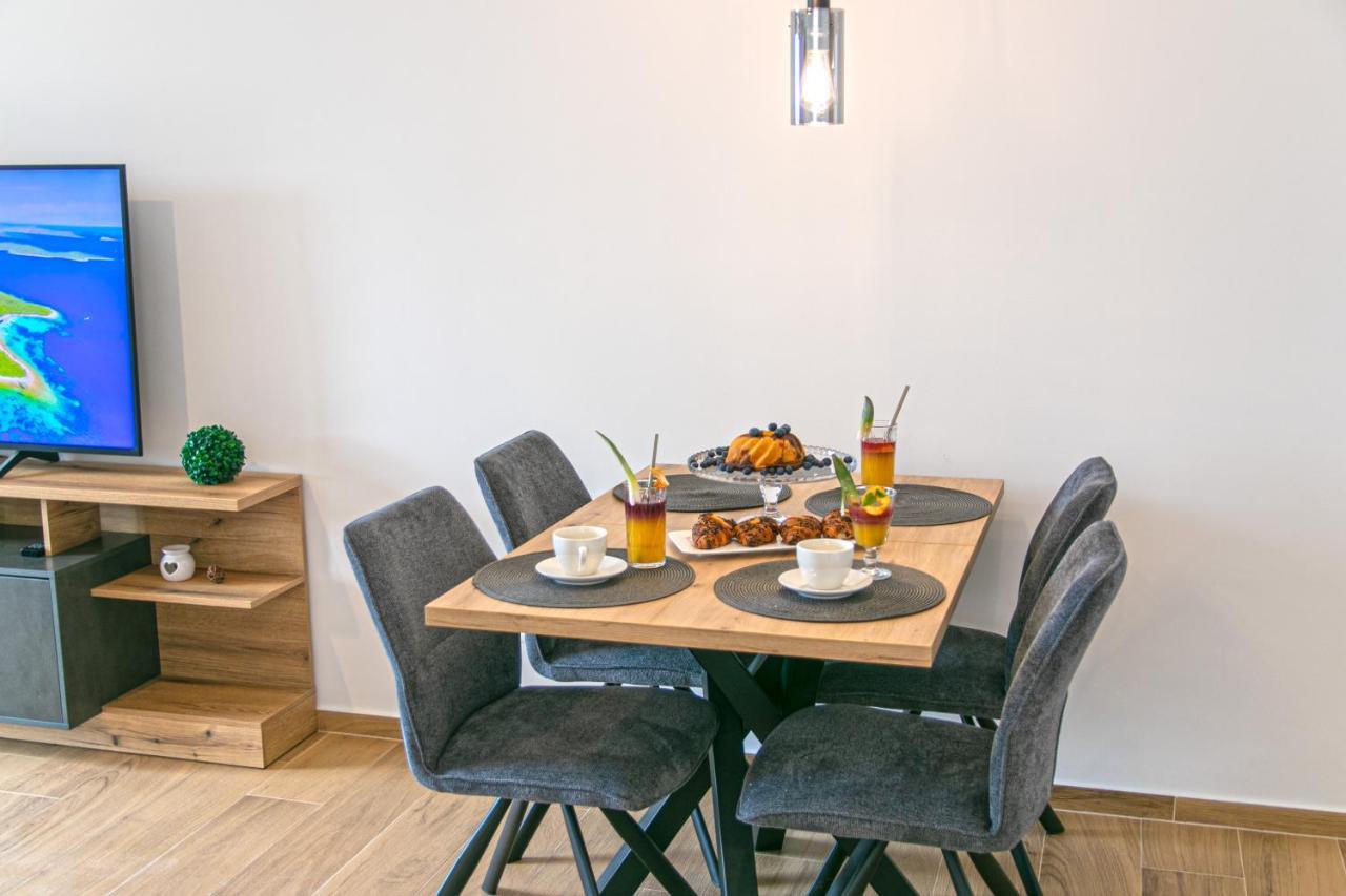 Apartment Vidra Brela Zewnętrze zdjęcie