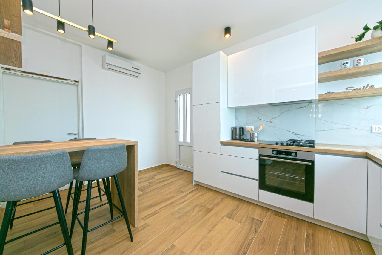 Apartment Vidra Brela Zewnętrze zdjęcie